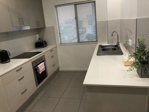 Darwin-Ocean Views, Tropical Getaway, Pool & Aircon - Accommodation Cooktown 10