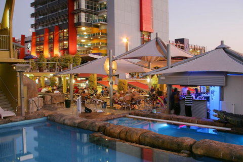 Melaleuca On Mitchell - Darwin YHA - Accommodation Cooktown 0