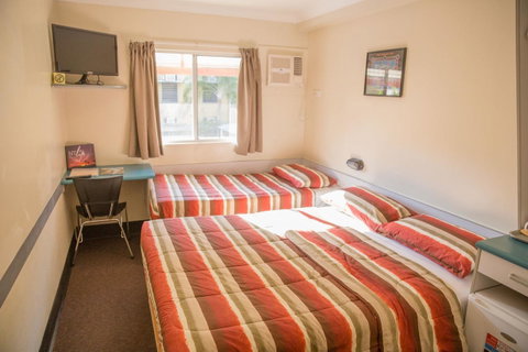 Melaleuca On Mitchell - Darwin YHA - Accommodation Cooktown 17