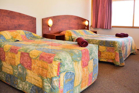 Erldunda Desert Oaks Resort - Accommodation Cooktown 34