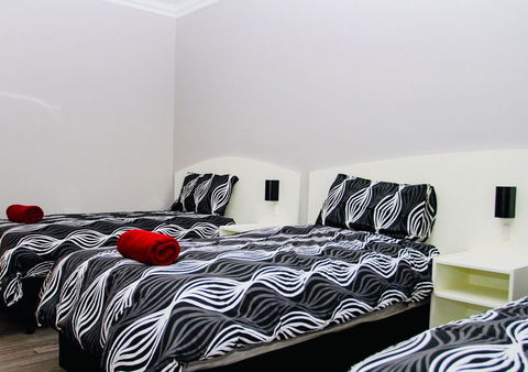 Erldunda Desert Oaks Resort - Accommodation Cooktown 1