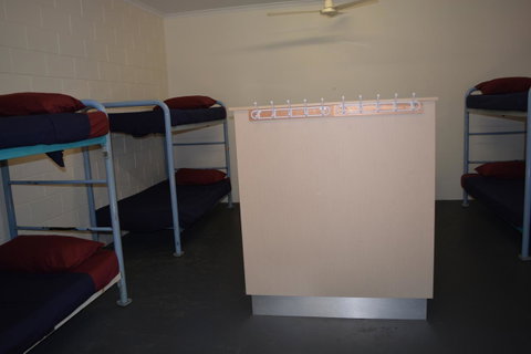 Frogs-Hollow Backpackers - Accommodation Cooktown 8