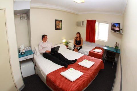 Value Inn - Accommodation Cooktown 12