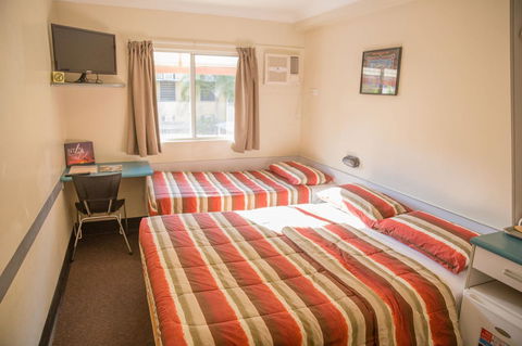 Value Inn - Accommodation Cooktown 5