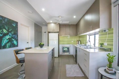 ZEN QUEST - The NOMADS PAD Near Nightcliff Markets & Sunset Foreshore - Accommodation Cooktown 26