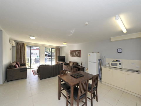 Nelson Bay Breeze - Accommodation Cooktown 8