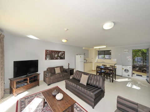 Nelson Bay Breeze - Accommodation Cooktown 9