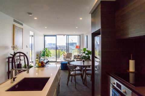Highgate Executive Apartment City Walk Canberra - Accommodation Cooktown 12