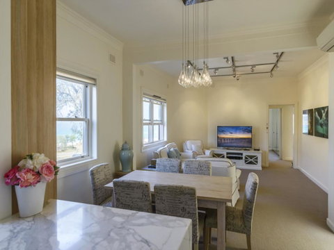 BONDI BEACHFRONT (I719)-L'Abode Accommodation - Accommodation Cooktown 3