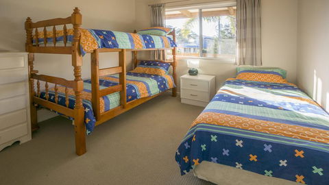 Boomer Crescent 5 Kioloa - Accommodation Cooktown 2