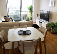 Breathtaking River  City Views Free Parking  WiFi - Accommodation Cooktown