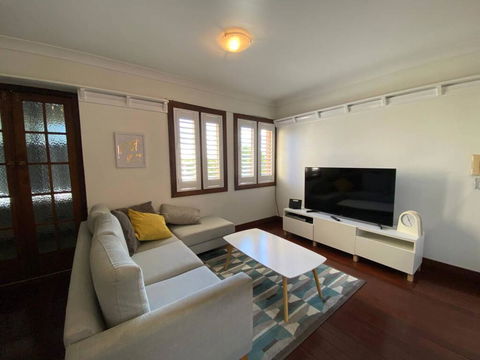 Brisbane City Apartment Atop Victoria Park - Accommodation Cooktown 0