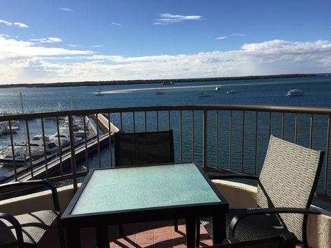 Broadwater Shores Waterfront Apartments - Accommodation Cooktown 2