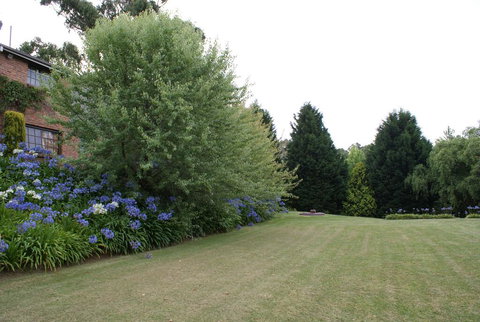 Bundanoon @2578 - Accommodation Cooktown 1