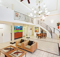 Cairns Queens Court - Accommodation Cooktown