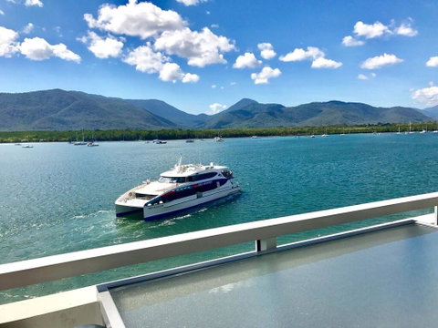 Cairns Waterfront - Harbourlights - Accommodation Cooktown 1