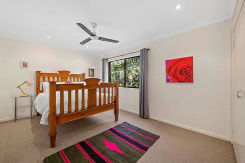 CALOUNDRA Stay - Accommodation Cooktown 0