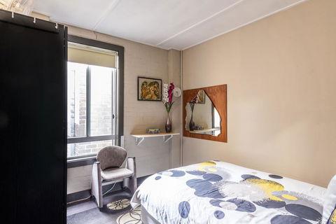 Camperdown Rooms - Accommodation Cooktown 0