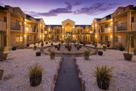 Canberra Parklands Central Apartment Hotel - Accommodation Cooktown 0