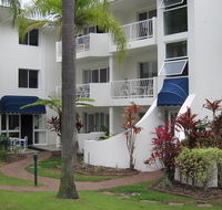 Cannes Court Apartments