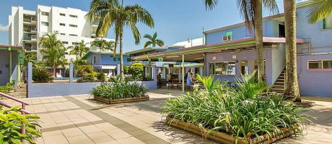 Caravella Backpackers - Accommodation Cooktown 2