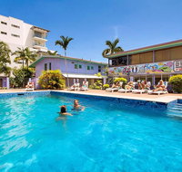 Caravella Backpackers - Accommodation Cooktown