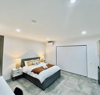 Carlton 5 - Accommodation Cooktown