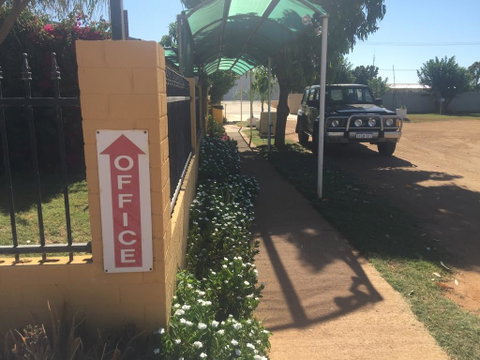 Carnarvon Caravan Park - Accommodation Cooktown 3