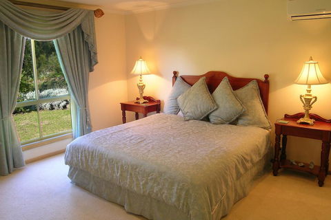 Carolynnes Cottages - Accommodation Cooktown 1