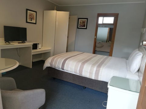 Casey On Princes Motel - Accommodation Cooktown 1