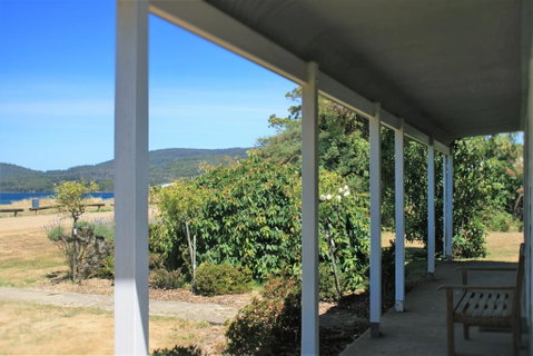 Castaway Cottage - Accommodation Cooktown 2