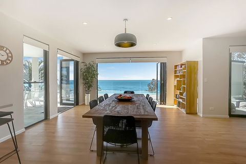 Castaways Beach Escape - Accommodation Cooktown 3