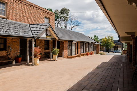 Castlemaine Colonial Motel - Accommodation Cooktown 1
