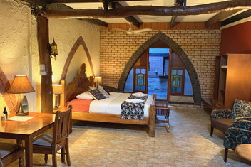 Cedar Park Rainforest Resort with Accommodation Cooktown