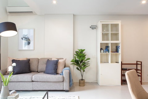 Central City Loft With Gym And Pool - Accommodation Cooktown 1