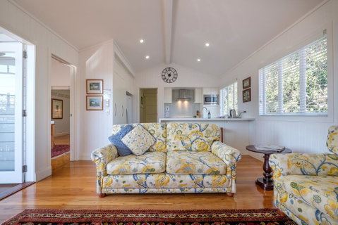 Central Cottage - Accommodation Cooktown 1