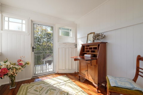 Central Cottage - Accommodation Cooktown 3