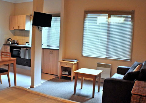 Champagne - Accommodation Cooktown 0
