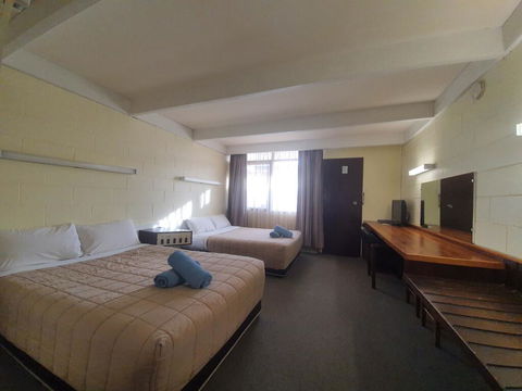 Charles Sturt Motor Inn - Accommodation Cooktown 1