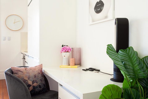Charming Studio With Balcony In Inner-City Glebe - Accommodation Cooktown 2