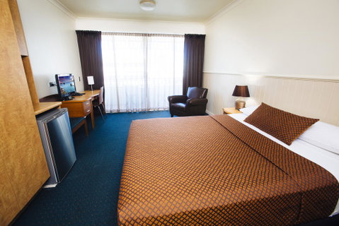 City Oasis Inn - Accommodation Cooktown 1