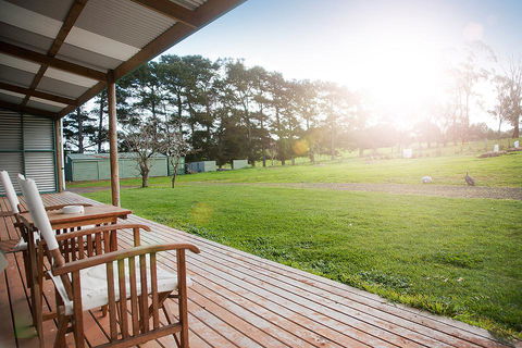 Clarendon Chalets - Accommodation Cooktown 2