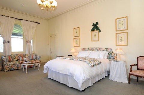 Colhurst House - Accommodation Cooktown 3