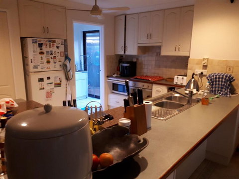 Comfortable Secure Homeshare - Accommodation Cooktown 1