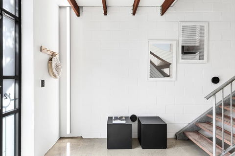 Converted Warehouse City Loft - Accommodation Cooktown 2