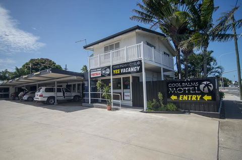 Cool Palms Motel - Accommodation Cooktown 0