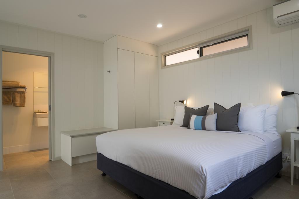 Eromanga ACT Accommodation Cooktown