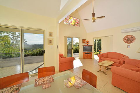 Cooroy Country Cottages - Accommodation Cooktown 2