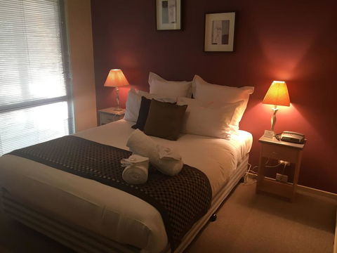 Cottage 1 Relax And Self Isolate In With Hot Tub - Accommodation Cooktown 0