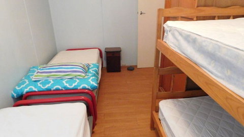Cottage 51 - Topspot Cottages - Accommodation Cooktown 2